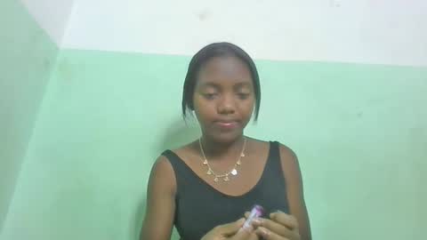 Snapshot of chanteuse655720 chatting on 05.17.26 chanteuse655720 online show from 05.17.26