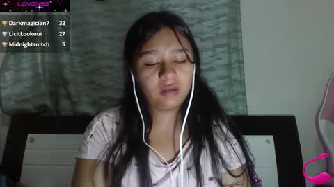 Snapshot of charis_21 chatting on 12.06.24 charis 2 online show from 12.06.24