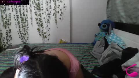 Snapshot of charis_21 chatting on 12.19.24 charis 2 online show from 12.19.24