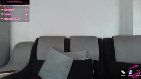 Snapshot of charis_21 chatting on 01.23.25 charis 2 online show from 01.23.25