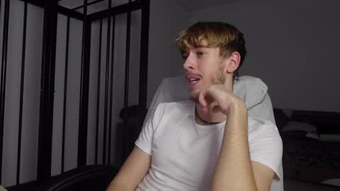 CHARLES SINS online show from 02.02.25