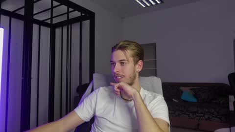 CHARLES SINS online show from 02.06.25