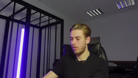 CHARLES SINS online show from 02.07.25