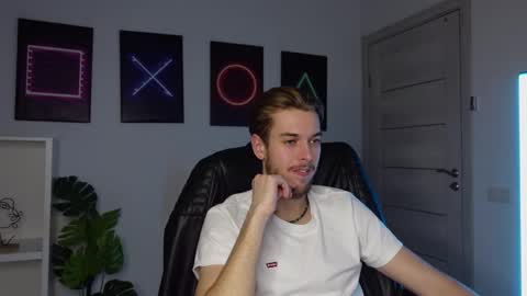 CHARLES SINS online show from 02.08.25