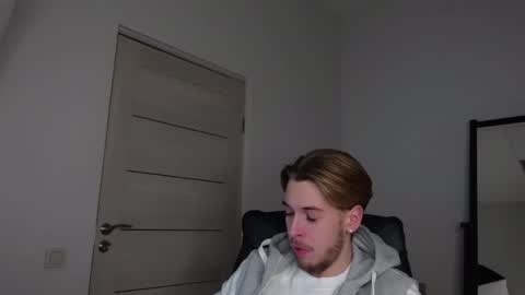 CHARLES SINS online show from 03.03.25