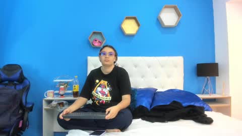 Charles y Elara online show from 02.09.25