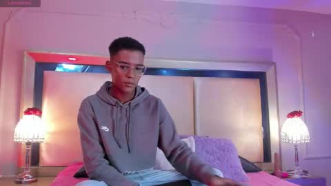    online show from 03.03.26