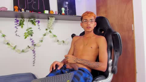 Charles Russo online show from 01.30.25