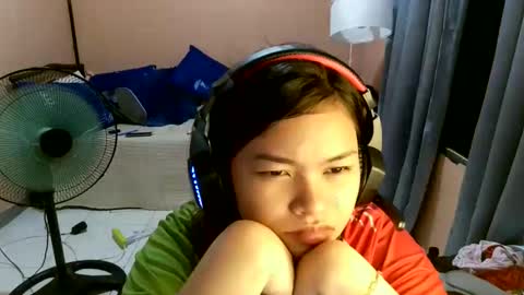 Snapshot of charlincadorna125 chatting on 01.06.26 Sweetieeche online show from 01.06.26