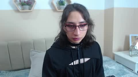 charlothe_dumont online show from 04.18.26