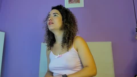 Snapshot of charlotte1117 chatting on 10.04.25 Char 3 online show from 10.04.25