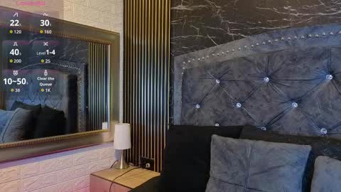 Snapshot of charlotte__g chatting on 03.01.26 charlotte online show from 03.01.26