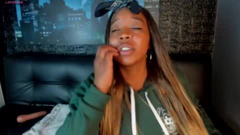  CHARLOTTE BROWN  online show from 12.01.25