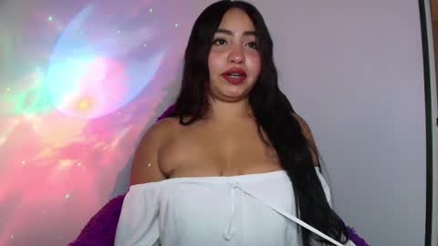 Snapshot of charlotte_princess_1 chatting on 02.13.25 charlotte_princess_1 online show from 02.13.25