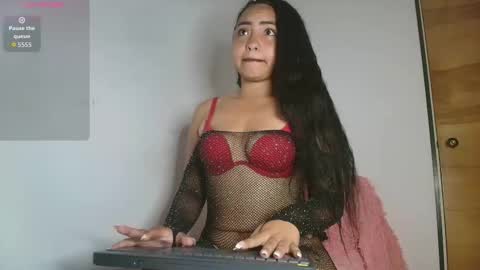 charlotte_princess_1 online show from 11.17.25