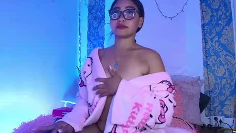 Snapshot of charlotte_princess_1 chatting on 06.11.26 charlotte_princess_1 online show from 06.11.26