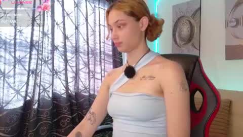 Snapshot of charlotte_rioz chatting on 07.28.26 charlotte online show from 07.28.26
