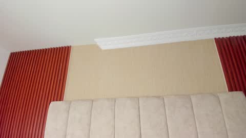 Charlotte  online show from 01.30.25