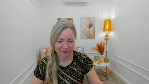 Snapshot of charlottekerti chatting on 04.01.26 Charlotte online show from 04.01.26