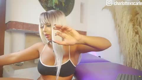 Charlottekiss online show from 04.12.26