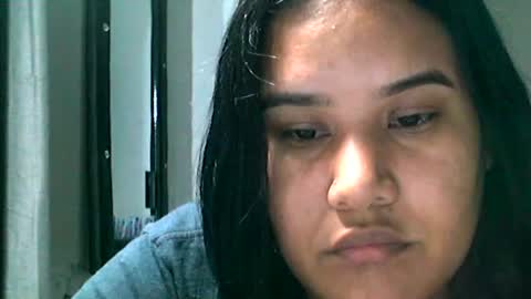 Snapshot of charlottequeen_21 chatting on 06.14.26 charlottequeen_21 online show from 06.14.26