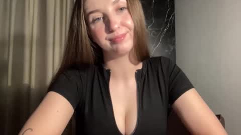 CharlotteXGold online show from 03.12.26