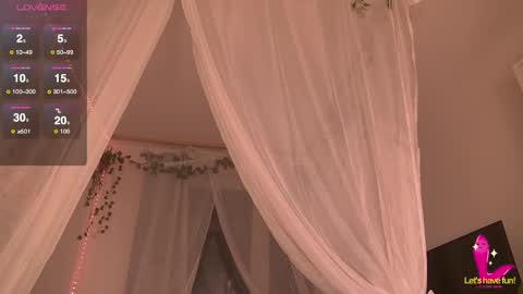 Snapshot of charlottybaby chatting on 11.20.25 Charlotte online show from 11.20.25