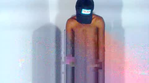 Snapshot of charly_vergonti_ chatting on 02.02.25 charly_vergonti_ online show from 02.02.25