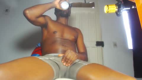 Snapshot of charly_vergonti_ chatting on 03.11.25 charly_vergonti_ online show from 03.11.25