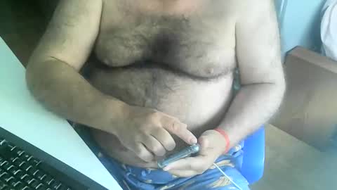 Snapshot of charlypalgar chatting on 06.05.26 charly online show from 06.05.26