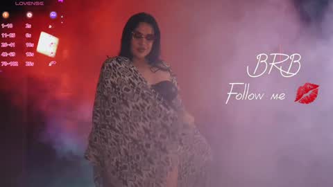 Snapshot of charming_sexuality chatting on 01.06.25 insta  online show from 01.06.25