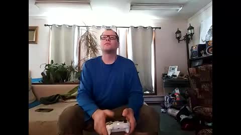 Snapshot of charmingatom chatting on 03.29.26 charmingatom online show from 03.29.26
