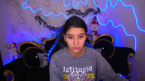 Snapshot of charmmocco chatting on 01.22.25 SweetMoco online show from 01.22.25