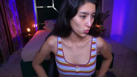 Snapshot of charmmocco chatting on 03.04.25 SweetMoco online show from 03.04.25