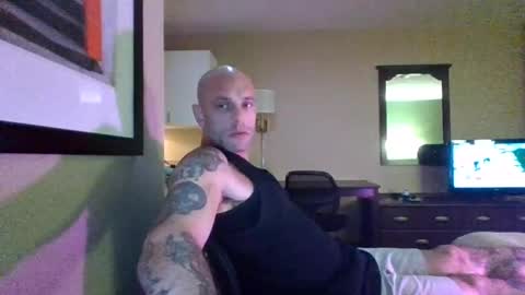 Snapshot of chase2attract chatting on 06.24.26 Chase2Attract online show from 06.24.26