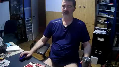 wanaBeYourToy online show from 04.17.26