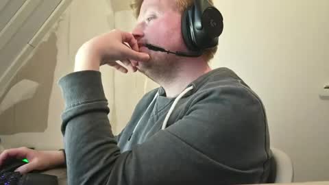 Snapshot of chattygingerboy chatting on 07.05.26 Gingerboy online show from 07.05.26