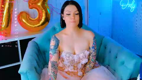 Snapshot of chaturkaterina chatting on 06.14.26 Miss Harmony online show from 06.14.26