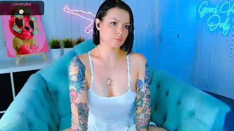 Snapshot of chaturkaterina chatting on 07.01.26 Miss Harmony online show from 07.01.26