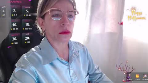 CHAYLA VICTORIA RUIZ  online show from 12.02.25