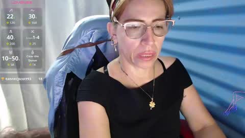CHAYLA VICTORIA RUIZ  online show from 05.17.26