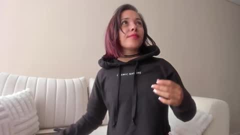 Regina Phalange online show from 01.15.26