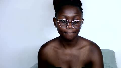 cheeky_charms online show from 10.08.25