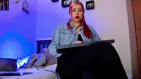 Miss Cheeryl online show from 01.18.25