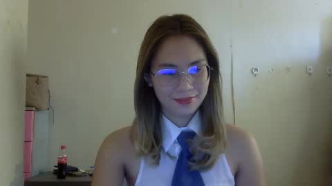 chelly4u69 online show from 10.19.25