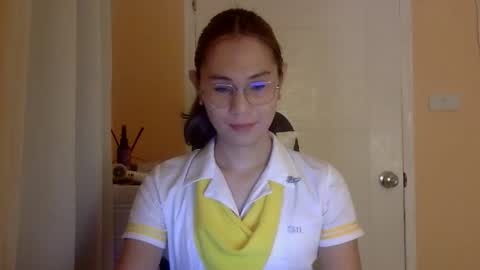 chelly4u69 online show from 12.20.25