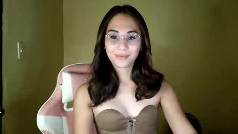chelly4u69 online show from 05.16.26