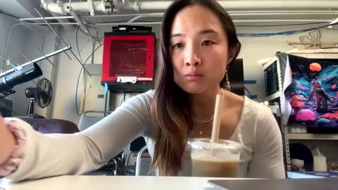 Snapshot of chellybear101 chatting on 01.27.25 chellybear101 online show from 01.27.25