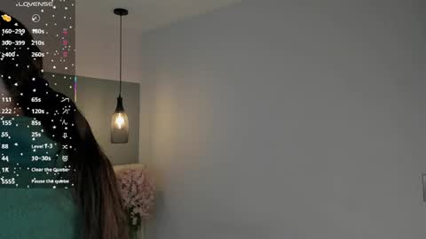 Snapshot of chelsea_bolton_ chatting on 05.11.26 chelsea_bolton_ online show from 05.11.26