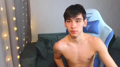 LUCASRYANPVT IS OPEN online show from 02.16.25